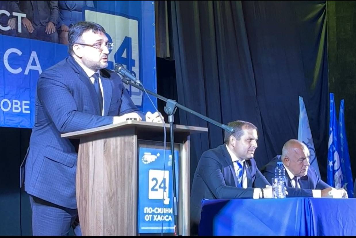  Младен Маринов в Костинброд 